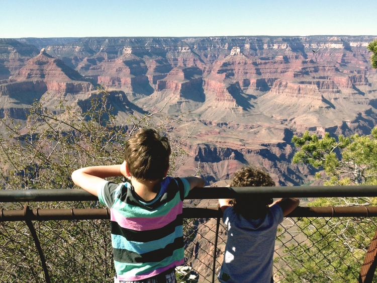 Children at the rim of Grand Canyon